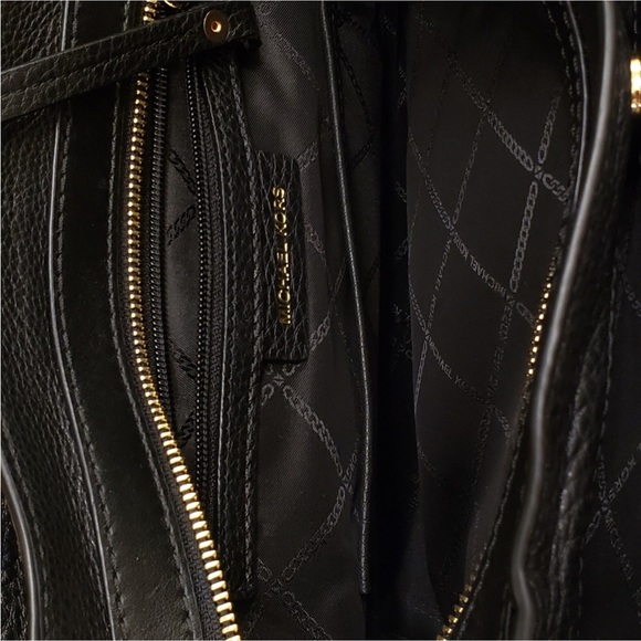 Michael Kors Lillie Medium Pebble Leather Satchel NWOT - Picture 6 of 7